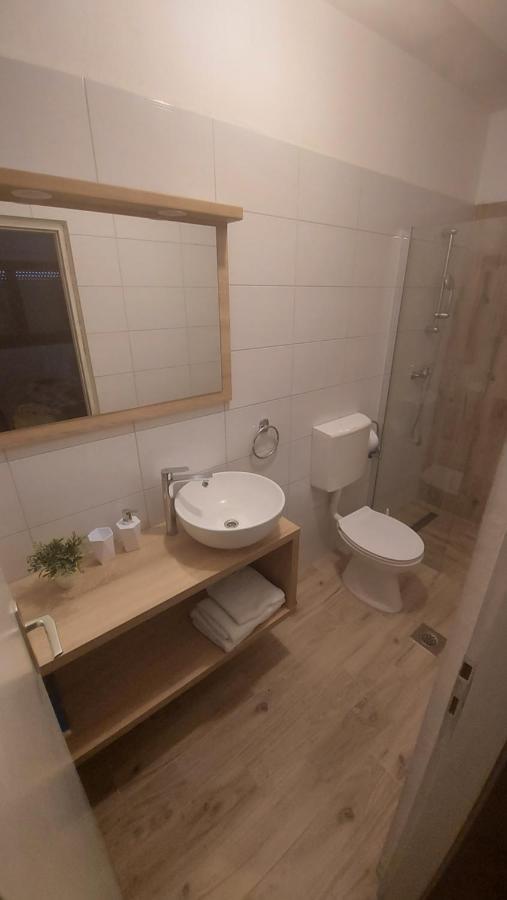 Apartmani Dane Sukošan Exterior foto